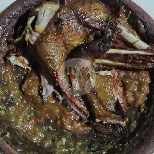 Bebek Goreng